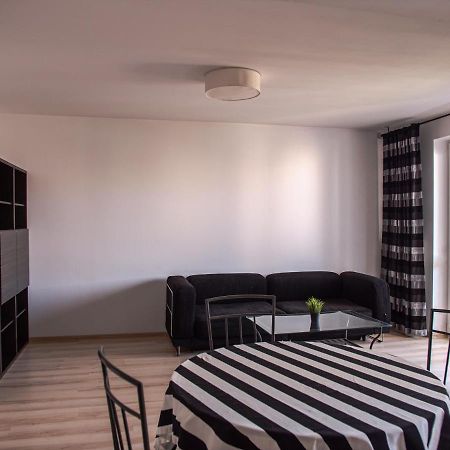 Sdh 2 Radzymin Comfortable Apartment Near Warsaw エクステリア 写真
