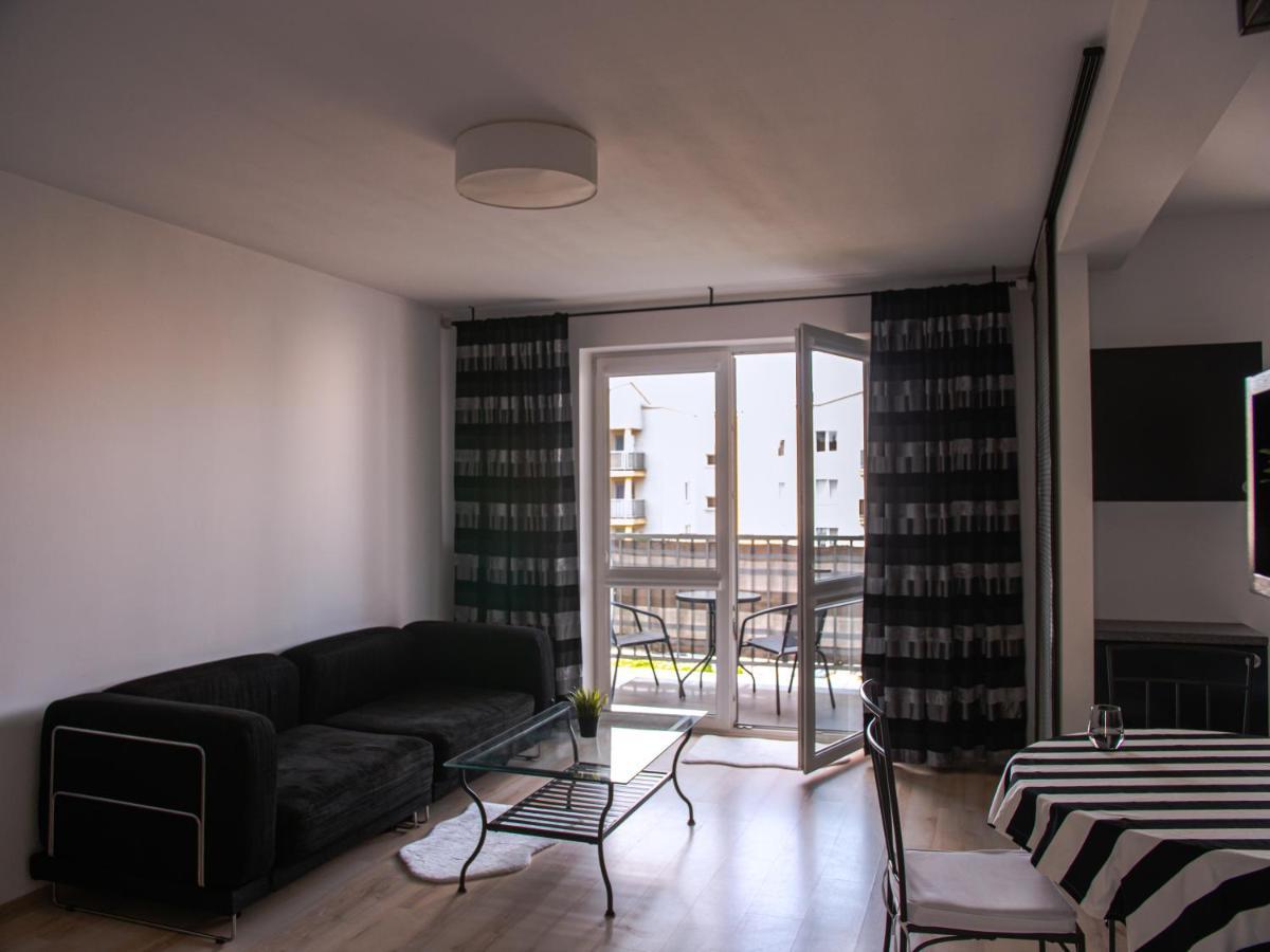 Sdh 2 Radzymin Comfortable Apartment Near Warsaw エクステリア 写真